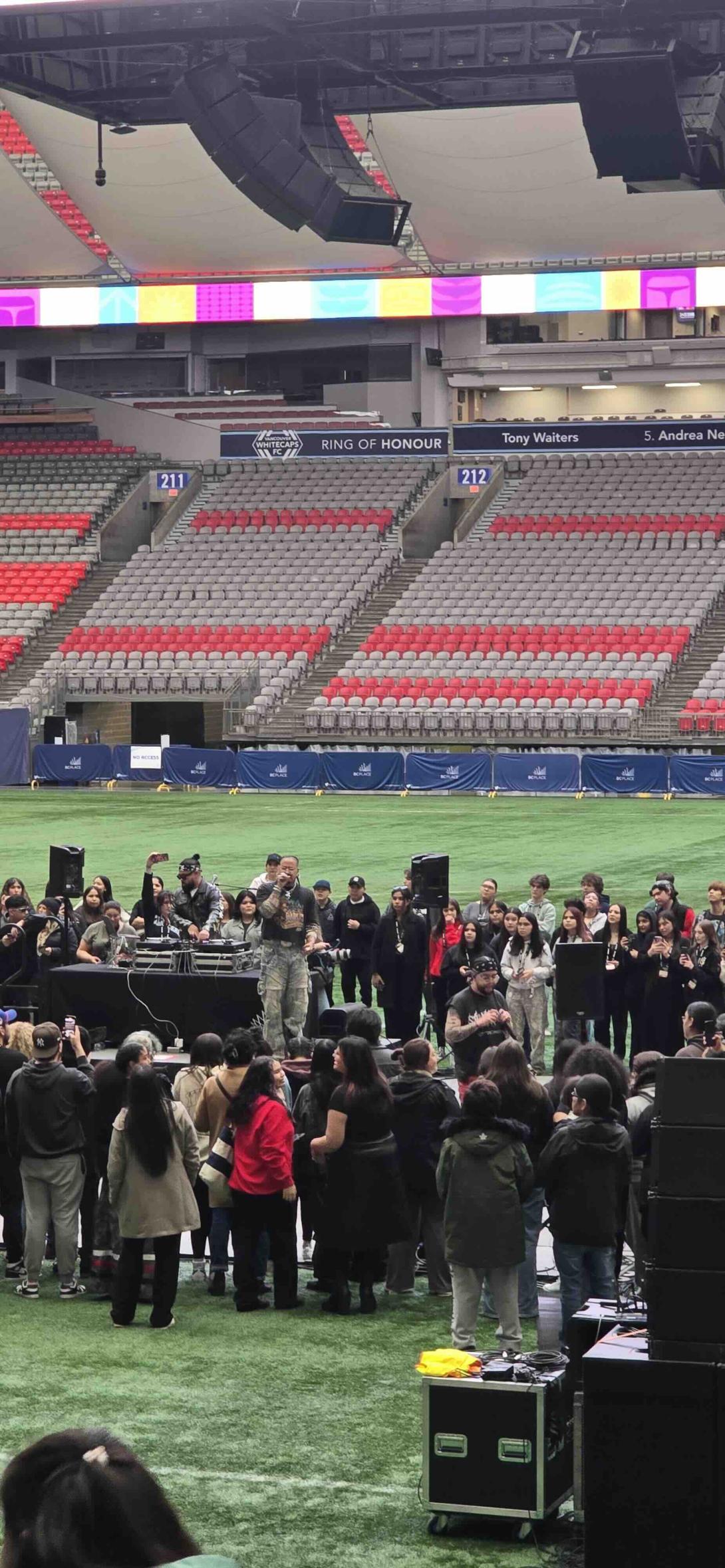 Tłı̨chǫ Youth Attend Indspire’s Soaring: Indigenous Youth Empowerment Gathering